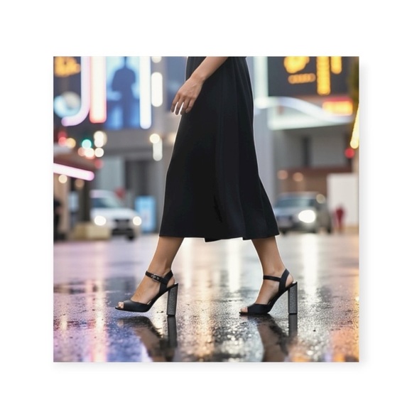 new Guess ☀︎︎ Glitter Heel Heeled Ankle Wrap Sandals ☀︎︎ Peep Toe ☀︎Black 9.5M - Picture 15 of 16